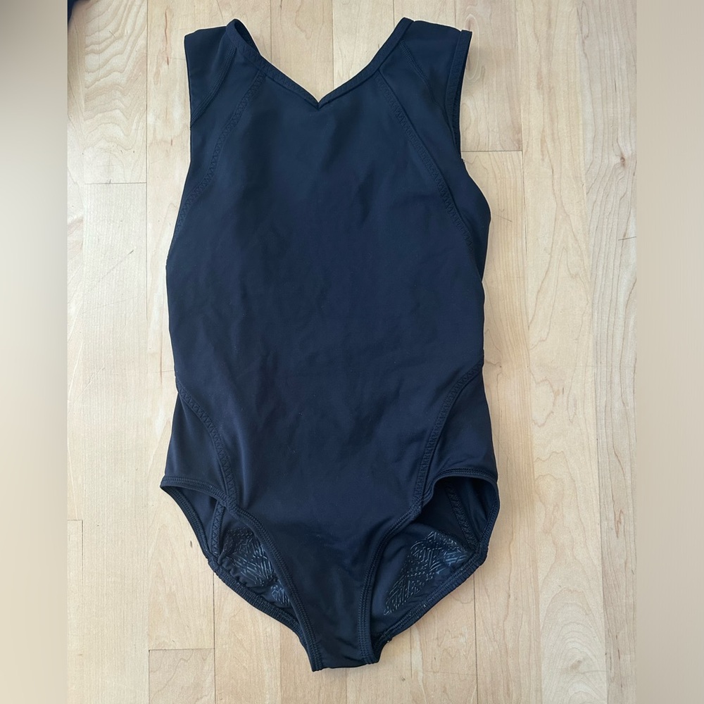 Ivivva 12 black leotard
